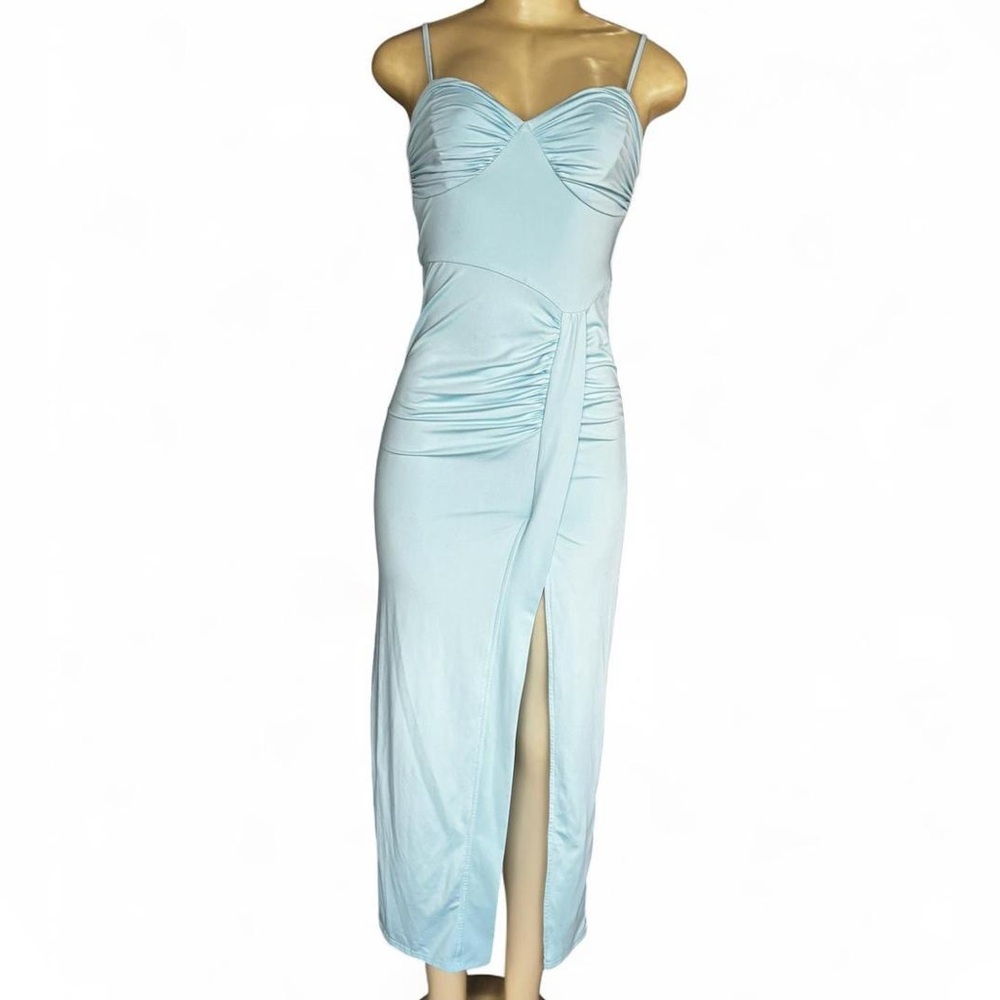 Elegant Blue Sleeveless Dress